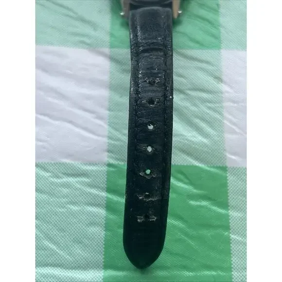 Relic Silver Tone Women’s Quartz Watch - Picture 4 of 9